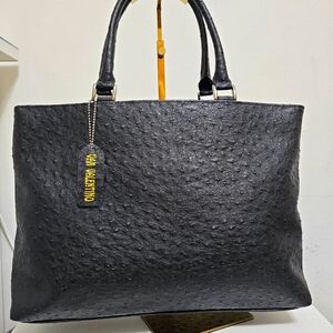 Van Valentino Ostridge Leather Bag